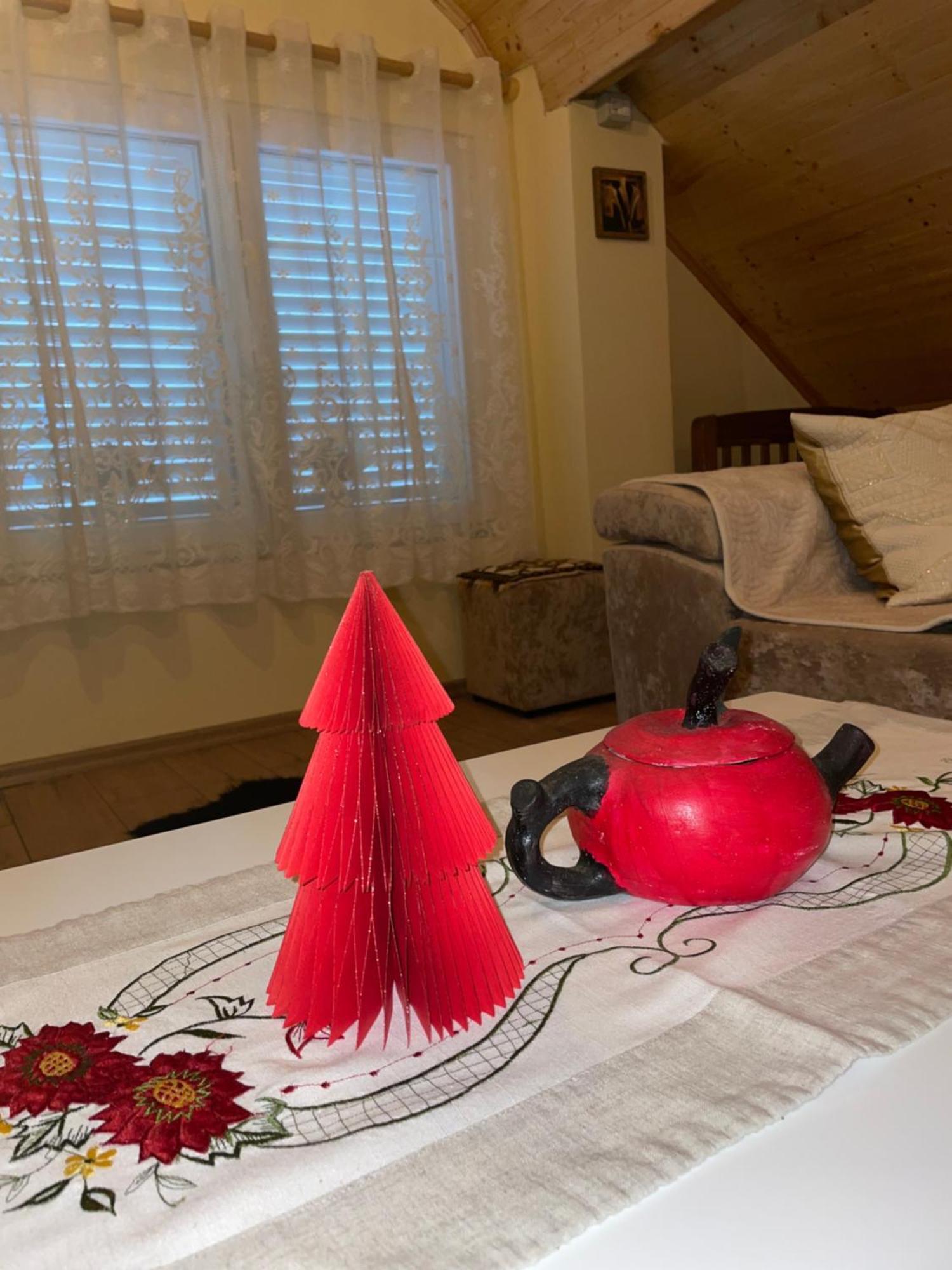 Riza Guest House Puke Экстерьер фото